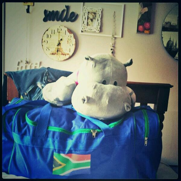 chandre_vE's tweet photo. Besig om te pak .... dis Potch toe gaan tyd na n lus maak week van vakansie ♡ http://t.co/DPKSRZAA6w