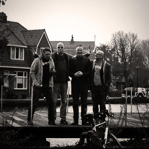 Bar_Raffo's tweet photo. Overleg met het Alex Anders team @xodus_  #bleekerseiland #Meppel #Koningsdag2014 #party http://t.co/CxA9VaY8yd
