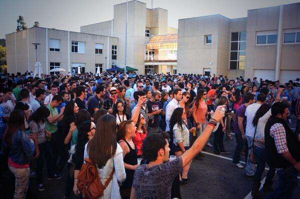 EstudiantesEPCC's tweet photo. "@TecnicaSound: http://t.co/xQ49I4YXzn"
