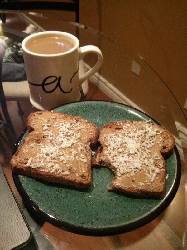amandafulton88's tweet photo. sat AM :) pre workout fuel up <3 http://t.co/4nxo9LeaMV