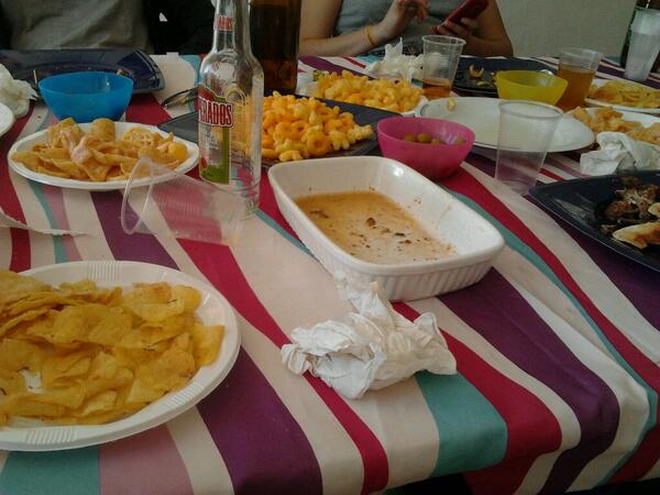 martasasoma's tweet photo. dinaretttt @SandraEscotoF @LidiaAfG @merbrufe @GemPas21 @Naomidereyes http://t.co/I7BpPUIQ2W