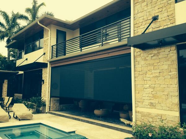 resolute5's tweet photo. Motorized screens http://t.co/40T6GJbVDV