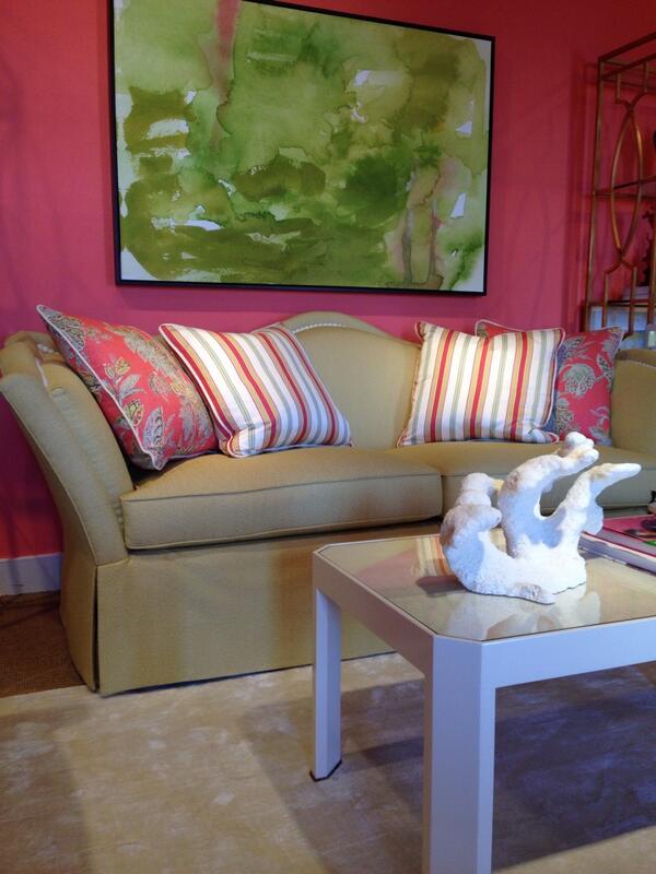 BradleyClifford's tweet image. Color = Happiness! Not my design esthetic but beautiful in person! @CenturyFurnitur #hpmkt #HPMKT2014