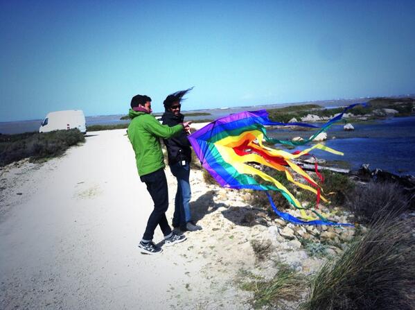 mattymc22's tweet photo. Battling with the wind on location http://t.co/aTCSPGuDMB