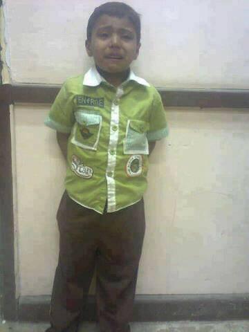 SallyNegem's tweet photo. يا جماعة طفل تايه من اهله اسمه اشرف يوسف وعمره 4 سنين ... اللى يعرفه او يعرف اهله يتوجه لقسم الشروق
من فضلك رتويت http://t.co/mEhwDg2Ipf