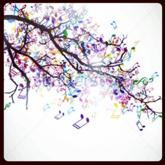 TazrinAliiii's tweet image. Every tree i see is this!!! #tree #musictree #love #music