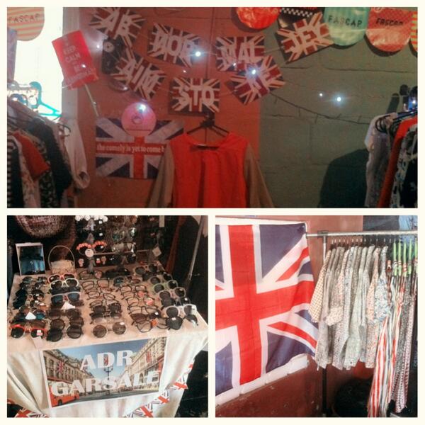bazaarSMG's tweet photo. They are so England!! Tenant2 ini total banget suasana British nya di #fascap 5 @FreddMike @AbnormalJEY @aimstoree http://t.co/aQc6AmuxEN