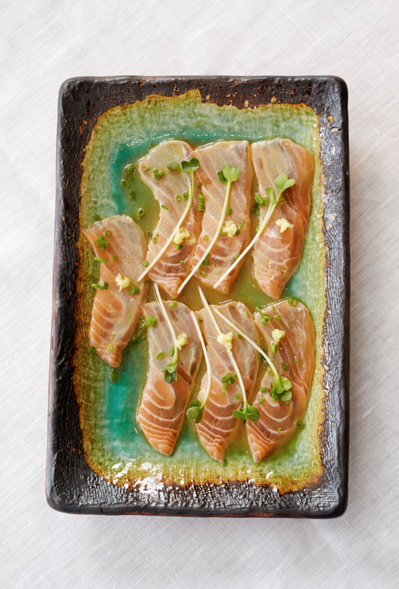 CiprianiMiami's tweet photo. The weekend is here, why not celebrate this with our new sashimi salmon dish. #DowntownMiami #Cipriani http://t.co/Wex7teycSp