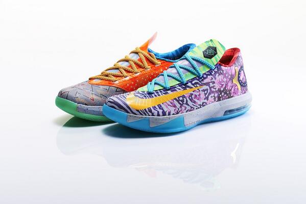 nicekicks's tweet image. Don't miss release info for the "What the KD" VIs -&amp;gt; nicek.is/1omdTXY  Cop or drop?