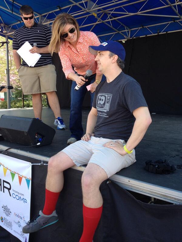 CasadeSara's tweet image. Asked about his connection with his llama, Millie: "It was love at first sight." @HR_Comp @Liveat5at4