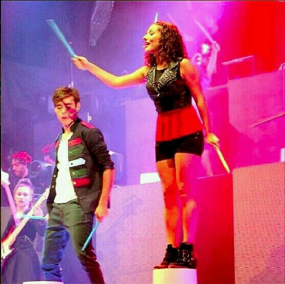 NataVidal_'s tweet photo. @LeonVargasG :D http://t.co/6zONGt9XjG