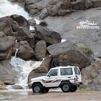 RasF9's tweet photo. نصب#تطعيس#تويوتا#هايلوكس#هلي#ربع#شاص#نيسان#فتك#باترول http://t.co/6rqvJ4JpRF