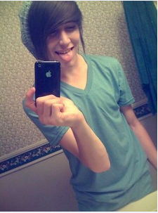 I'm so silly >.<