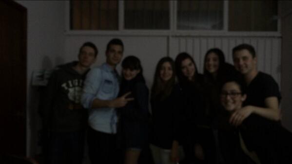 Simasrossos's tweet photo. Buena noche del viernes cn @MariaDak @Diego_Huelamo @Lorena_Fortea @mariangeleesgm  @martamillan_18 http://t.co/1zwugcs9J4
