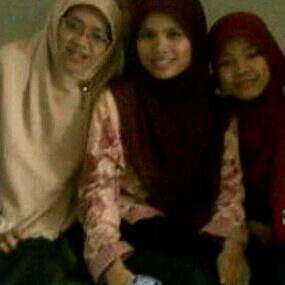 ainit4's tweet photo. Ng*ngenin ... http://t.co/HF6Ab4Mkho