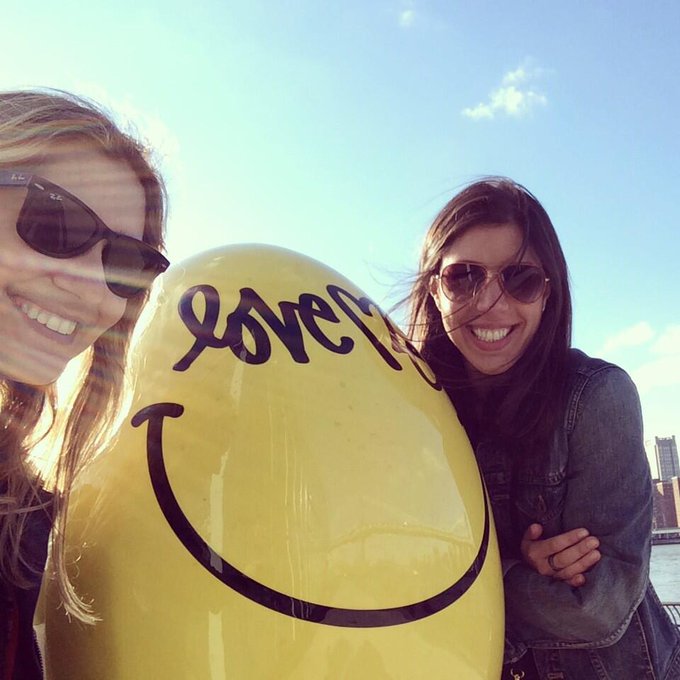 From Chelsea to Dumbo - all smiles on our egg hunt! #Egg58 #TheBigEggHuntNY http://t.co/CsYD9N71yv<a href="/tag/egg58"class="tags"><span>#egg58</span></a><a href="/tag/thebigegghuntny"class="tags"><span>#thebigegghuntny</span></a>