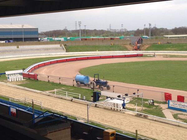 UpdatesSpeedway's tweet image. 3-4 bend air fence