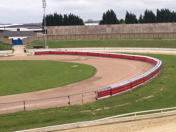 UpdatesSpeedway's tweet image. 1-2 bend air fence