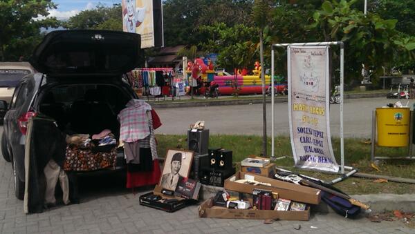 Yuk mampir ke Anjungan Talise, ada <a href="/masihbaguspalu/">Masih Bagus Shop</a> yg jual babe. Masih keren2 loh barangnya..