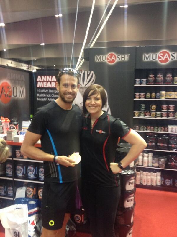 workoutjared's tweet image. Awesome to meet @AnnaMeares - thanks for the photo today #filex2014 🚴