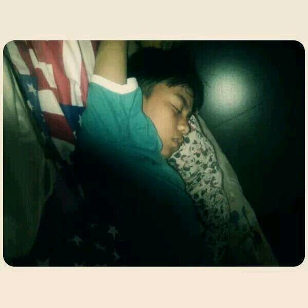 RynShafira's tweet photo. Ecie.... Beb beb gua lgi tidur imut bngt ..haha :* :p http://t.co/eFpSUGj6sD