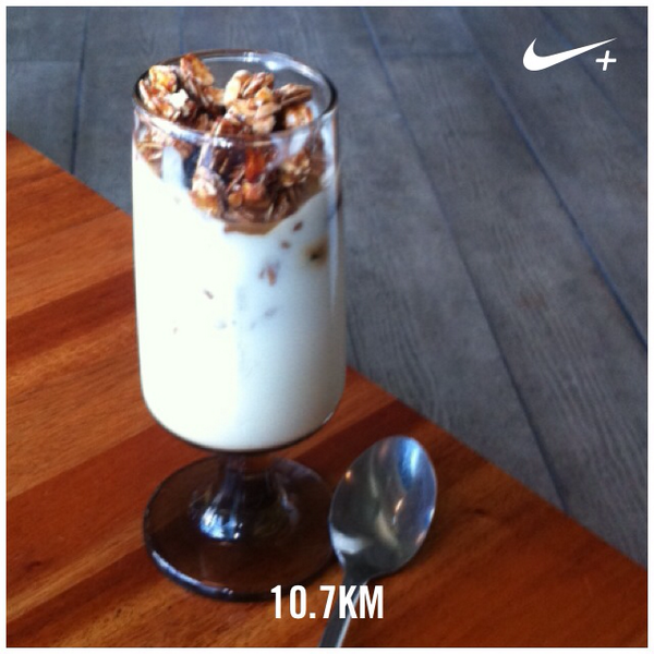 CandCprojects's tweet photo. Brunch @theGOODSdiner after car free day I just ran 10.7 km with Nike+. http://t.co/FdnFH8LnU3 #nikeplus http://t.co/wiE7OojoZn