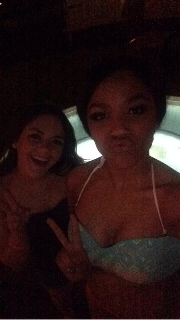 Tessa_Kaye's tweet photo. Yay for pretty poolz &amp; bestie friendz @Sidurf_ http://t.co/6LUCPceTyB