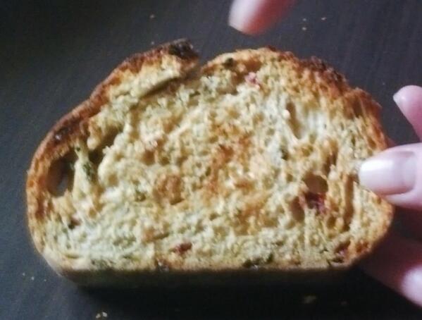 StuartSimpsonUK's tweet image. Is it a piece of #toast...or is it a #rabbit? #SundayMorningThoughts #facesinthings