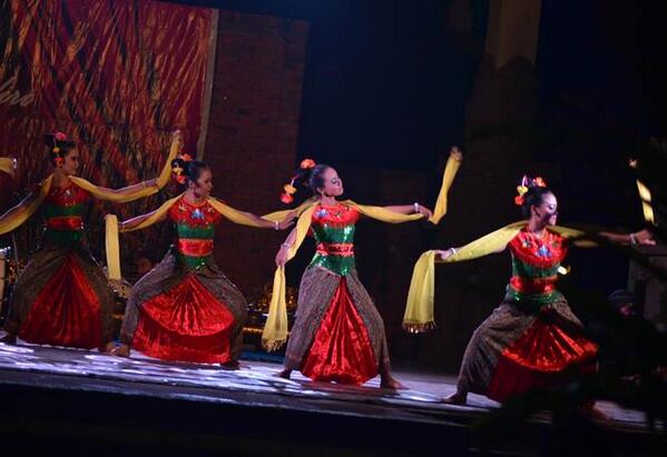 #ArsipAcara  <a href="/pentasmandiri14/">pentas mandiri 2014</a> by <a href="/UnitantriUB/">Unitantri Brawijaya</a> at Gazebo UB #LiveReport