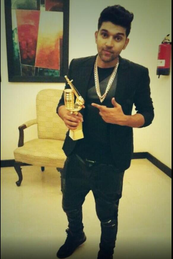 GuruFangirl's tweet photo. Ahhh @guruofficial won the Best Debut Male at the PTC awards! Congrats😘😘 You deserve it! And doesn't he look hot?❤️😉 http://t.co/koauBY5gWF