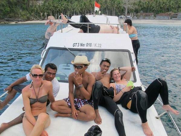 andy_aer's tweet photo. When all together,and now one by one is gone:( http://t.co/FJHac8fVvJ
