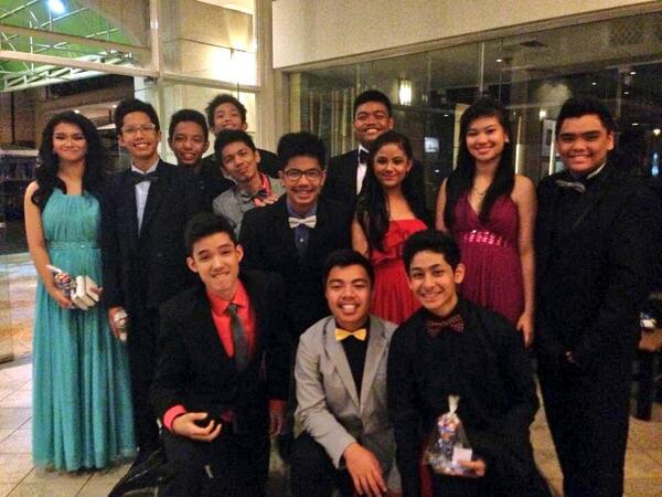 kuurtpoz's tweet photo. #tb #prom #mnld http://t.co/EbErnJdD4r