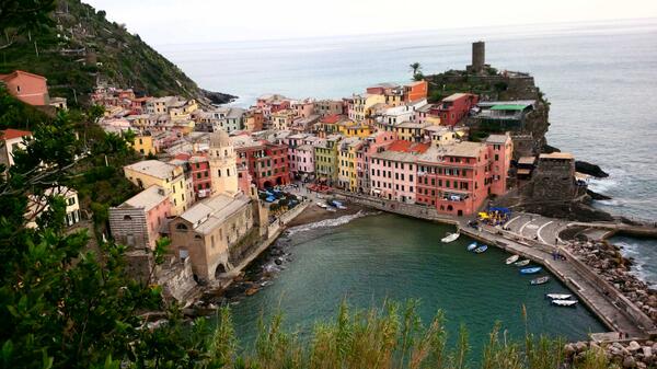 71siri71's tweet photo. Hiked 2 hours for this view #cinqueterre http://t.co/FAs6Qz2DOr
