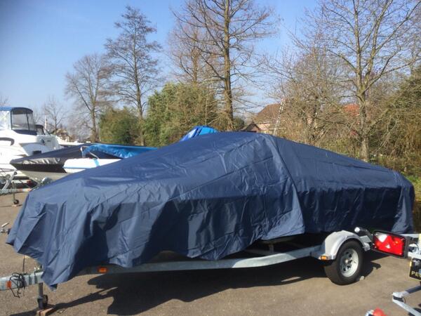 Bootzeil's tweet image. Aftekenen ter plaatse. Scheelt klant weer heen en weer reizen!