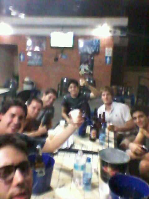AtajaTuPerro06's tweet photo. Penúltima foto del tercer tiempo del @ex_SAS cc @esloquehay_2009 @TioOtto12 http://t.co/X2cqDkfwHA