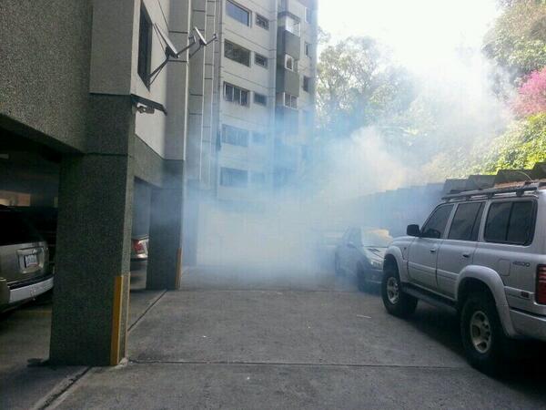 rctv's tweet photo. Mas del Cafetal y Caurimare hoy. http://t.co/PQu0pOXF3f
http://t.co/6rx9QqEBSI