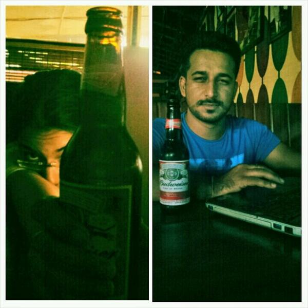 HakawatiSunbird's tweet image. Filling up monotonous #ExcelSheets on a #Sunday with this person. #FashionSchool #Homework #SadPug