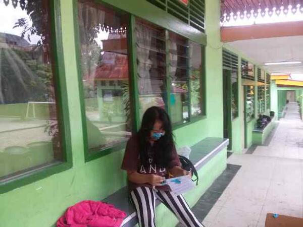 Muka biru:'(,tapi timacilaaah:*