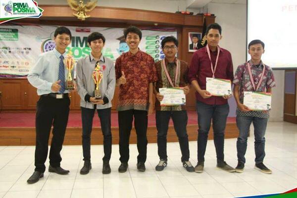 The Best Of Awards Pima Posma 2014 @Mr_wansetiawan <a href="/raswanyudistira/">Raswan Yudhistira</a> <a href="/Riowachid/">RioSatriya</a> With <a href="/PimaPosma/">Pima Posma 2014</a>