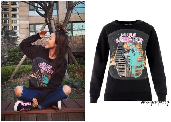 Donny on Twitter: "[FASHION] 140406 Dara wearing BALENCIAGA 'JOIN A WEIRD  TRIP' SPHINX PRINT SWEATSHIRT BLACK cost US$431.00 @krungy21  http://t.co/kI4CE5dRGf"