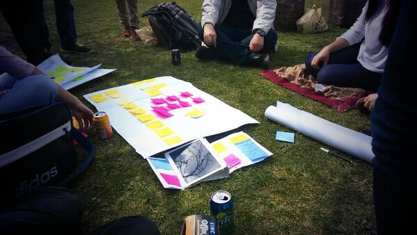 omerfsa's tweet image. #uxweekend çimlerde devam ;)