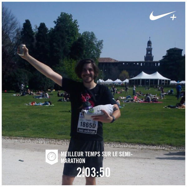 FranckYeah's tweet photo. #justdoit #run21k #halfmarathon Je viens de courir 21,3 km avec Nike+ Running. http://t.co/IlnZqTtFqI #nikeplus http://t.co/C5pyiLvbXq