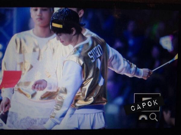 capok522's tweet photo. 140406 #SUHO #준면 #capok 이쁘나 즐거워써요?^~^ http://t.co/hsT50p380t