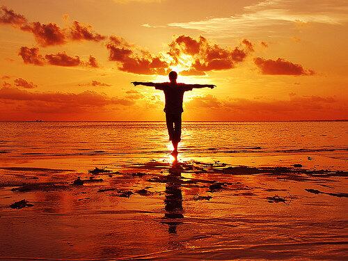 Quando non ti aspetterai più nulla da nessuno e comprenderai tuttoe tutti 
col cuore,allora saprai cosa è la libertà