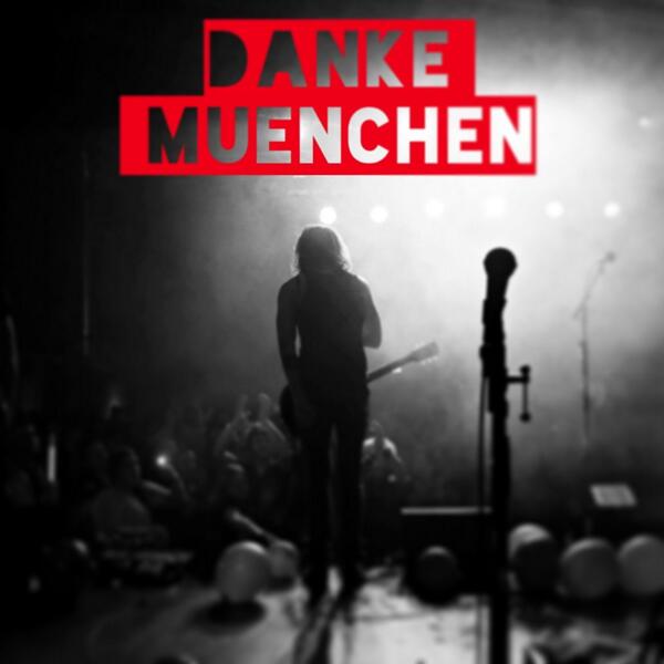 ACHTmusik's tweet photo. ...was für eine Show!... danke an alle #neuzeitstuermer !... http://t.co/K0oA5WrgOw