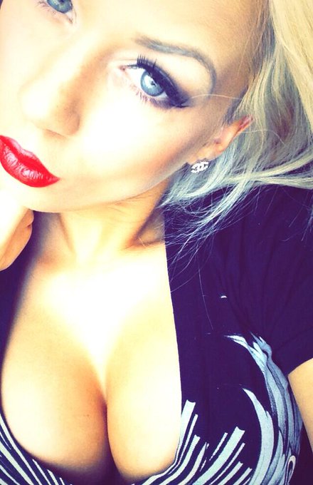 Vote for me in @AustinWhite 's model competition! #MFC #MyFreeCams #Camgirls http://t.co/4gWpsWFukE<a class="tags" target="_blank" title="On Twitter" href="/?out=eyJ0eXAiOiJKV1QiLCJhbGciOiJIUzUxMiJ9.eyJpYXQiOjE3MjIyNzgwMjQsImlzcyI6InR3cG9ybnN0YXJzLmNvbSIsIm5iZiI6MTcyMjI3ODAyNCwiZXhwIjoxNzUzODE0MDI0LCJyZWRpcmVjdF91cmwiOiJodHRwczovL3R3aXR0ZXIuY29tL0F1c3RpbldoaXRlIn0.4kFygLY19nMl_gqT5ZEeeV4TOM6g2Nvnq17Q_2m5rLT3r07tA4mCGg0SYIuURy3NxPwHZBRwBHy-I--AzC_Ing">@AustinWhite</a><a href="/tag/myfreecams"class="tags"><span>#myfreecams</span></a><a href="/tag/camgirls"class="tags"><span>#camgirls</span></a><a href="/tag/mfc"class="tags"><span>#mfc</span></a>