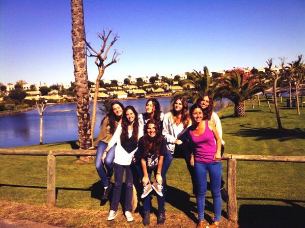 sibiMP7's tweet photo. Rompii niñas @macarenalanda @mariacandon @anajimpaez @carligarciagon @auro @ampari http://t.co/z7nS8pLMR8