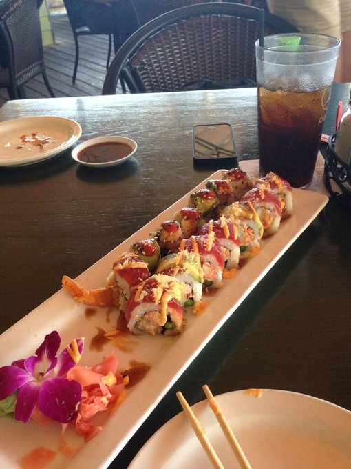 Sushi appetizer. Yum! http://t.co/xz6YbfZAKw<a href="/tag/loved"class="tags"><span>#loved</span></a>