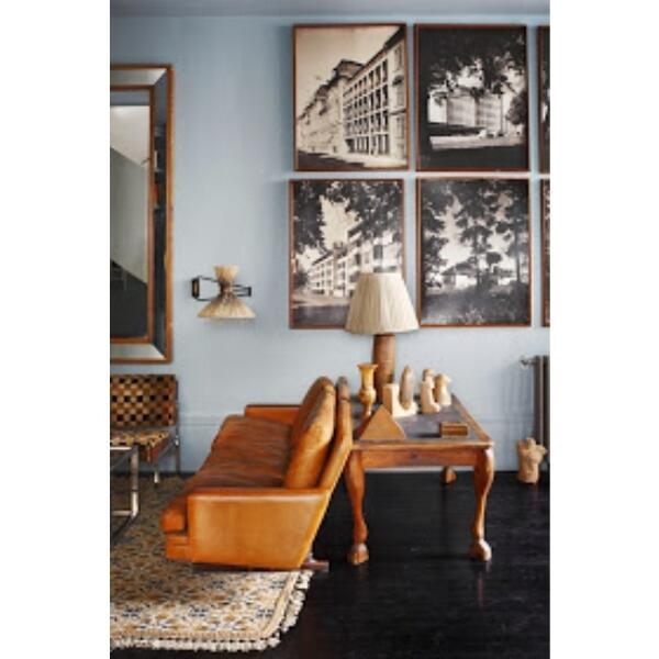 _InspiringToday's tweet photo. An inspiring living room in Madrid belonging to Santiago Castillo.http://t.co/HN4Z6gLbe2 http://t.co/8BBrS9EK54