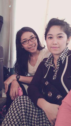 oviewRose's tweet photo. #latepost #kondangan #reuni @cttycittot http://t.co/wn2URMoG2m